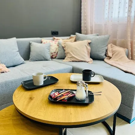 Novi Sad Apartment *